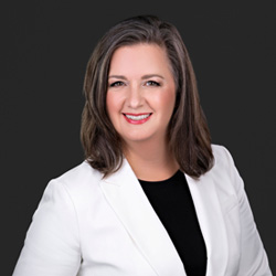 Photo of Shari Scott